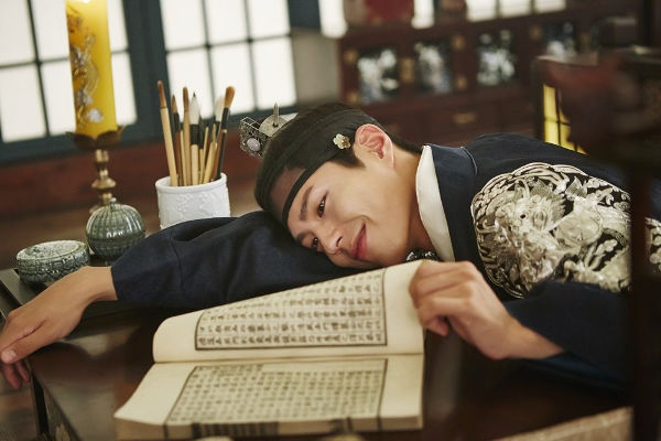 Park Bo Gum as Lee Yeong in Moonlight Drawn by Clouds